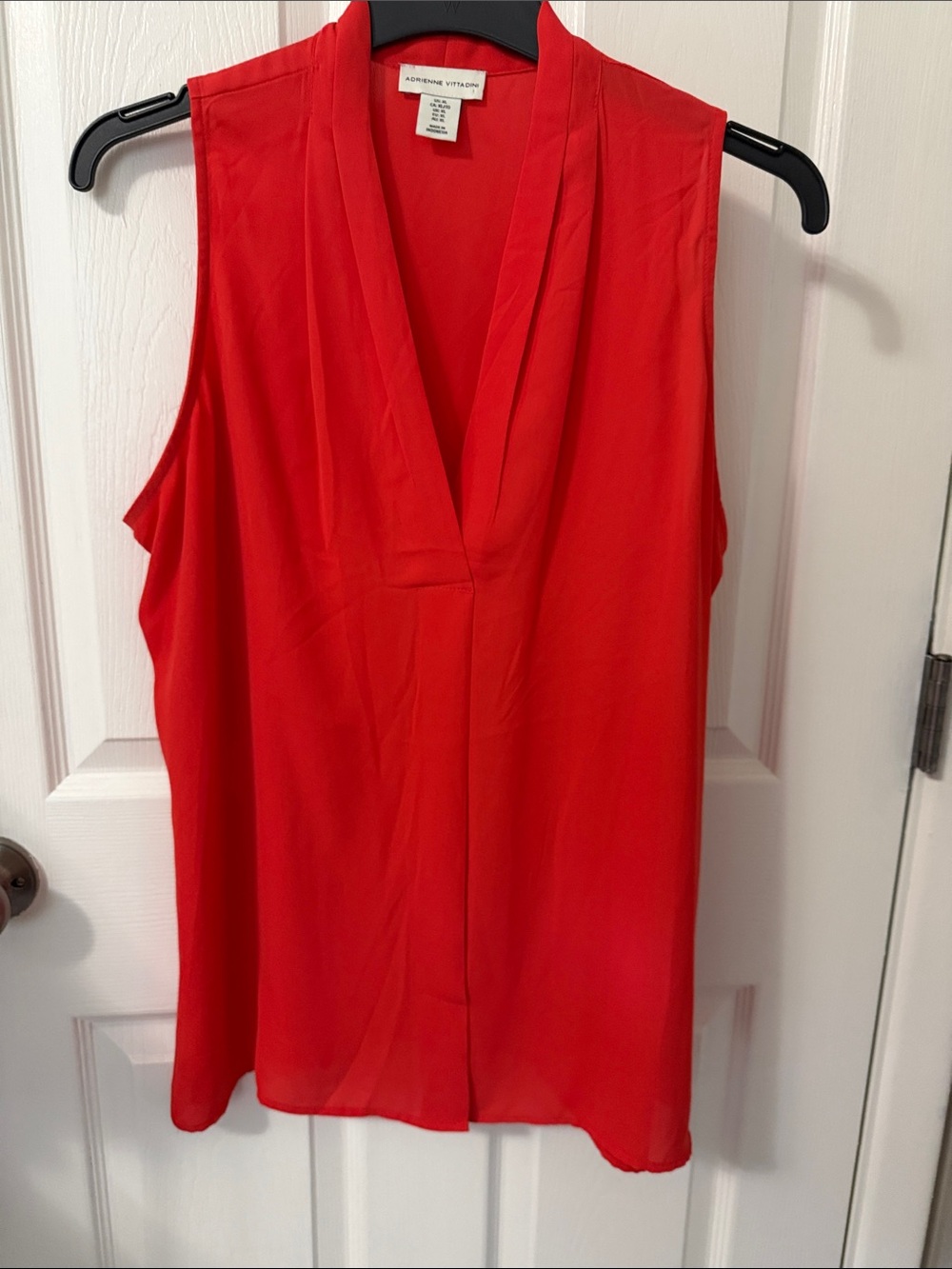Adrienne Vittadini Red V-Neck Sleeveless Camisole